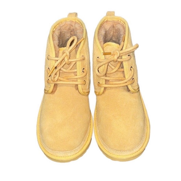 UGG® NEUMEL Canary Yellow Chukka Ankle Boot w/ ✅ FREE Protector Spray - Picture 2 of 8